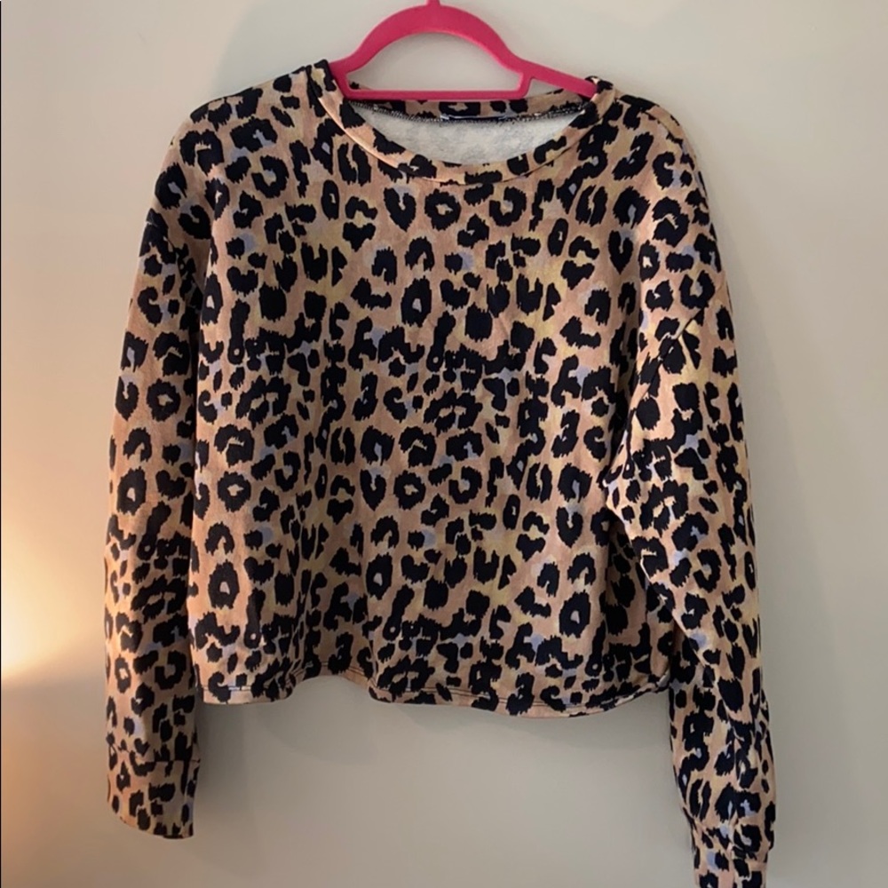 Cheetah size M ZARA crew hoodie